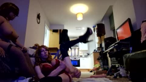 Snapshot of cdleigh1984 chatting on 04/28/26, 01:26 Cdleigh1984 online show from 04/28/26, 01:26