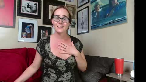 Cecily Saint Claire online show from 10/18/25, 12:17