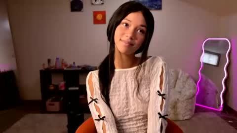 Snapshot of cedaya555 chatting on 11/25/25, 04:07 CEDAYA555 online show from 11/25/25, 04:07