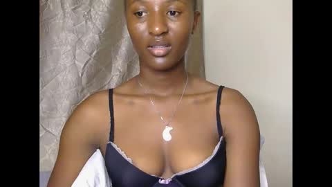 cee_queen online show from 05/31/26, 02:24