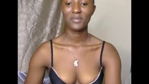 cee_queen online show from 05/31/26, 06:09