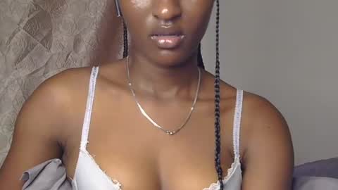 cee_queen online show from 06/23/26, 10:24