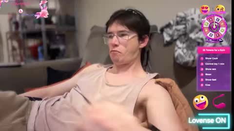 Snapshot of ceedm91 chatting on 09/26/25, 06:56 ceedm91 online show from 09/26/25, 06:56