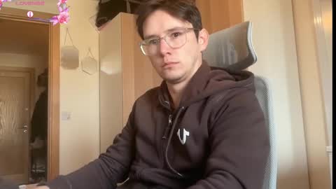 Snapshot of ceedm91 chatting on 03/11/26, 01:39 ceedm91 online show from 03/11/26, 01:39