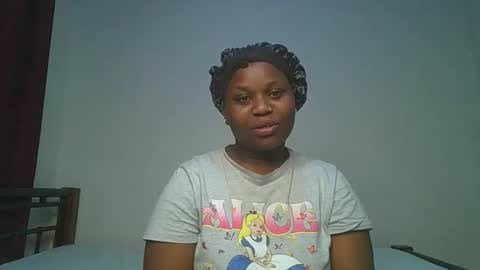 Snapshot of ceepretty25 chatting on 05/20/26, 09:15 ceepretty25 online show from 05/20/26, 09:15
