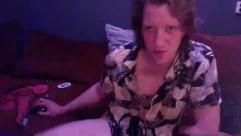 Snapshot of ceezeee chatting on 05/21/26, 01:34 ceezeee online show from 05/21/26, 01:34