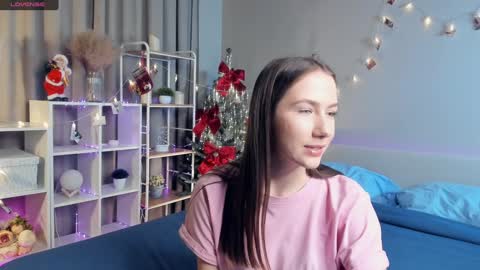 Snapshot of cel1ne_secret chatting on 01/16/25, 07:10 Josie Manesi online show from 01/16/25, 07:10