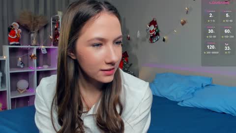 Snapshot of cel1ne_secret chatting on 01/26/25, 07:20 Josie Manesi online show from 01/26/25, 07:20