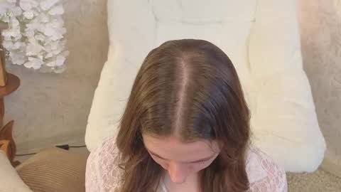 Snapshot of cel1ne_secret chatting on 10/05/25, 05:39 Josie Manesi online show from 10/05/25, 05:39