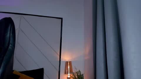 Snapshot of celene_rosejs chatting on 05/17/26, 07:32 celene_rosejs online show from 05/17/26, 07:32