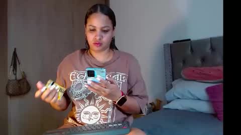 Snapshot of celeneortiiz chatting on 04/19/26, 08:00 celeneortiiz online show from 04/19/26, 08:00