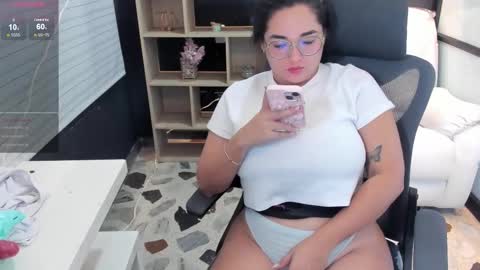 Snapshot of celesstebruce chatting on 03/01/25, 02:59 meli online show from 03/01/25, 02:59