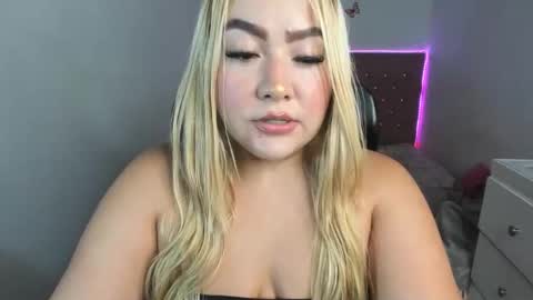 Snapshot of celeste__sweetx chatting on 05/11/26, 06:05 Celeste Sweet online show from 05/11/26, 06:05