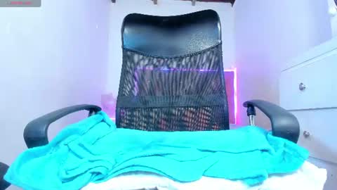 Snapshot of celeste__sweetx chatting on 07/23/26, 01:19 Celeste Sweet online show from 07/23/26, 01:19