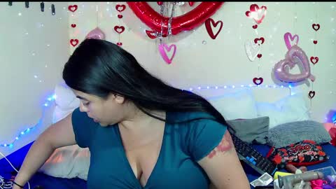 celeste_hotres online show from 05/18/26, 04:07