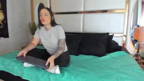 celeste_starsss online show from 09/14/25, 03:49