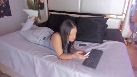 celeste_starsss online show from 04/11/26, 09:30