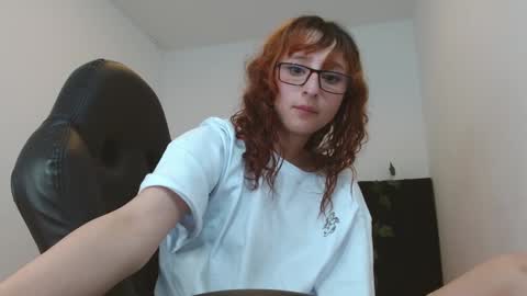 celesteayase online show from 02/04/25, 12:19