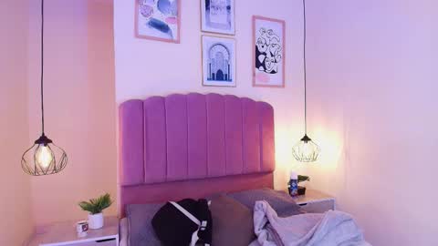 Celeste online show from 12/04/25, 11:19