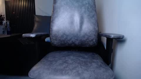 Snapshot of celestemc_26 chatting on 12/13/24, 10:08 CELESTE online show from 12/13/24, 10:08