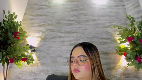 Snapshot of celestemc_26 chatting on 10/19/25, 03:40 CELESTE online show from 10/19/25, 03:40