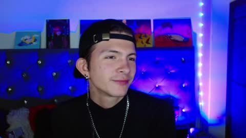 I am Valentinn online show from 03/07/25, 01:42