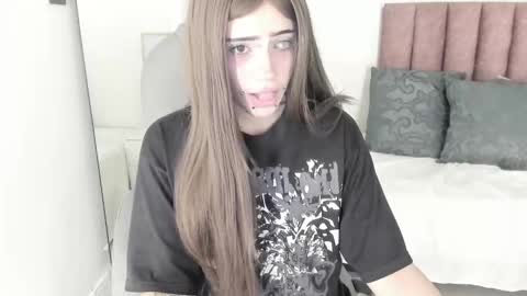 Snapshot of celestica_rose chatting on 01/13/26, 09:31 Celestica online show from 01/13/26, 09:31