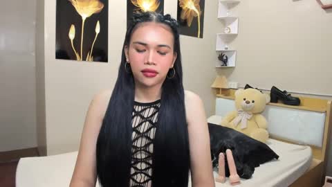 Snapshot of celestinaxisabella chatting on 03/27/26, 02:28 celestinaxisabella online show from 03/27/26, 02:28