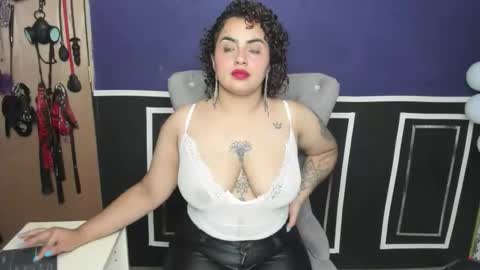       online show from 12/16/25, 11:04