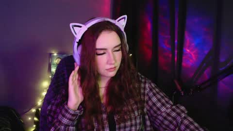 celia_sensual_ online show from 05/03/26, 08:37