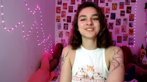 Snapshot of celine_dionn chatting on 02/02/25, 07:52 Celine online show from 02/02/25, 07:52