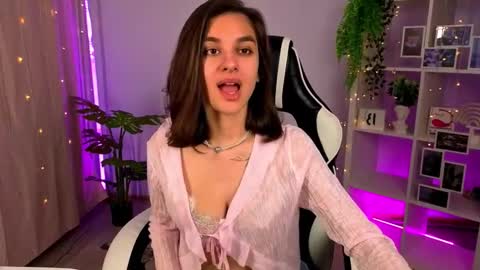  Celine  online show from 11/13/25, 03:38