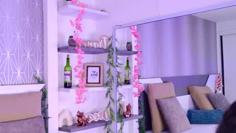 Snapshot of celine_lee chatting on 10/09/25, 06:39 Celine online show from 10/09/25, 06:39