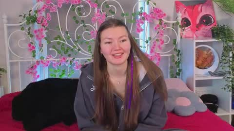 Snapshot of celineswiatkowski chatting on 02/18/26, 07:37 Nina online show from 02/18/26, 07:37