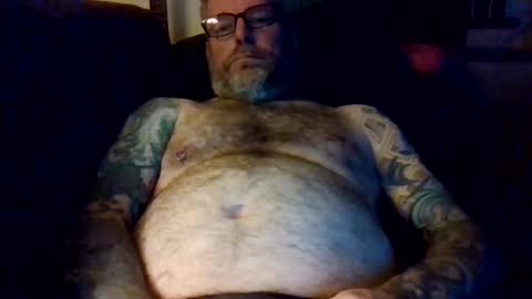 Snapshot of celtic_____ chatting on 11/12/25, 02:01 celtic_____ online show from 11/12/25, 02:01