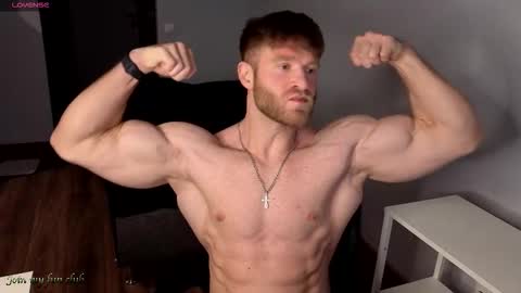 Snapshot of centurion_1 chatting on 10/08/25, 08:28 Bruce online show from 10/08/25, 08:28