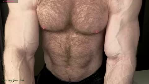 Snapshot of centurion_1 chatting on 05/17/26, 07:43 Bruce online show from 05/17/26, 07:43