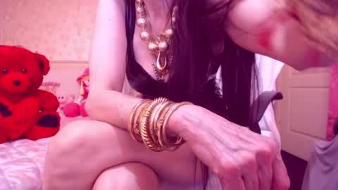 Cerise online show from 02/06/25, 04:53