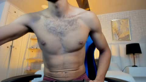 Snapshot of cero_khalifa chatting on 05/17/26, 01:29 cero khalifa online show from 05/17/26, 01:29