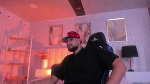 Snapshot of cero_khalifa chatting on 05/28/26, 02:42 cero khalifa online show from 05/28/26, 02:42