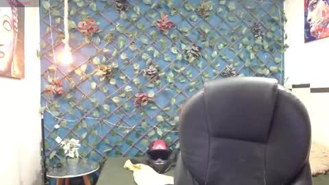 Ceroke online show from 12/04/25, 10:35