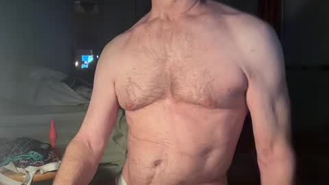 Snapshot of cfnmworkout1 chatting on 01/29/25, 05:51 cfnmworkout1 online show from 01/29/25, 05:51