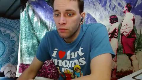 Snapshot of cguffey2284 chatting on 01/18/25, 05:26 cguffey2284 online show from 01/18/25, 05:26