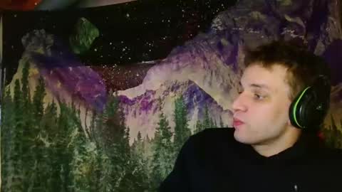 Snapshot of cguffey2284 chatting on 01/22/25, 06:20 cguffey2284 online show from 01/22/25, 06:20