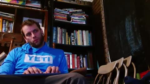 Snapshot of cguffey2284 chatting on 02/09/25, 05:22 cguffey2284 online show from 02/09/25, 05:22