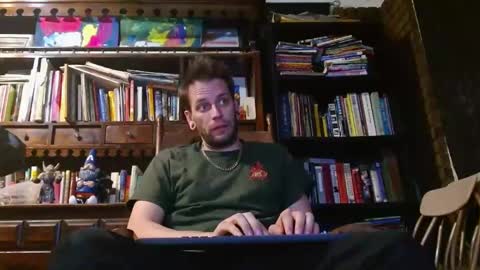 Snapshot of cguffey2284 chatting on 02/10/25, 09:04 cguffey2284 online show from 02/10/25, 09:04