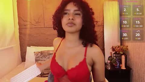 CHAARLOTTEE online show from 09/30/25, 09:53