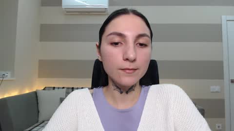 Kate online show from 01/29/25, 01:38