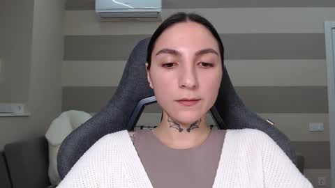 Kate online show from 02/04/25, 03:04