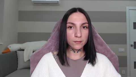 Kate online show from 02/21/25, 10:17